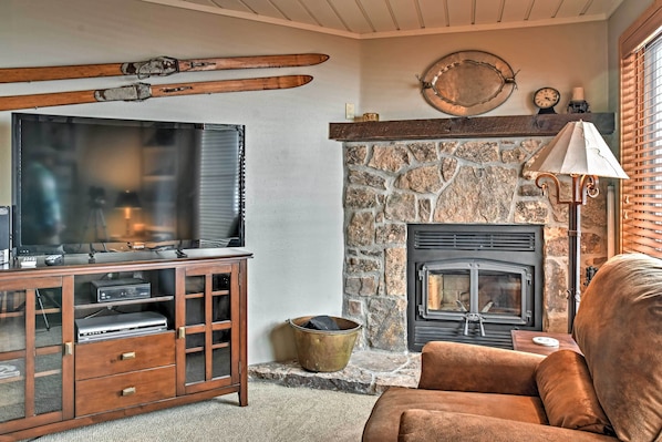 Crested Butte Vacation Rental | 3BR | 2.5BA | 1,200 Sq Ft | Stairs Required