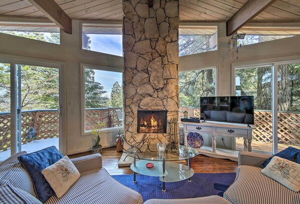 Lake Arrowhead Vacation Rental | 4BR | 3BA | 1,800 Sq Ft | Stairs Required