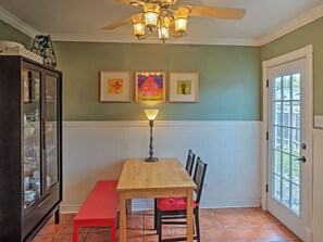 Dining Room | Dishware & Flatware
