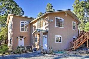 Exterior | 2-Story Home
