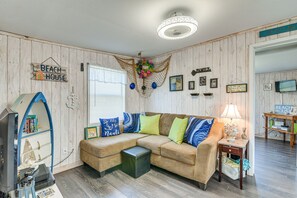Living Room | Security System | Cable TV | DVD Player