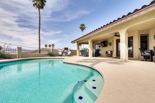 Lake Havasu City Vacation Rental | 3BR | 2BA | Step-Free Access | 1,700 Sq Ft