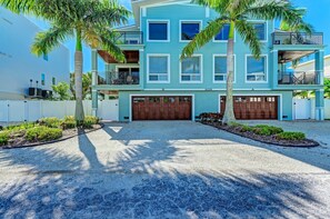 Anna Maria Island Beach Palace