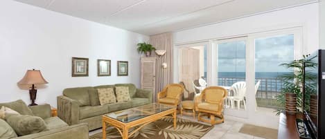 Welcome to your new vacation paradise at Beach House l 502!