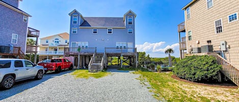 3735 Island Dr (Sounds Like Fun [Int. Ext.]) - watermarked-53