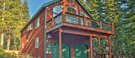 Truckee Vacation Rental | 3BR | 2.5BA | 1,891 Sq Ft | Stairs Required