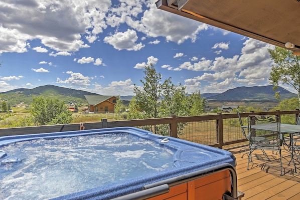 Steamboat Springs Vacation Rental | 3BR | 2BA | 2,500 Sq Ft | Stairs to Access