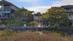 Indian Rocks Beach - Back of building view from beach