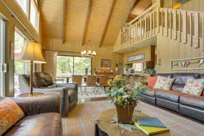 Living Room | 2nd Floor | Wood-Burning Fireplace | Free WiFi | Piano