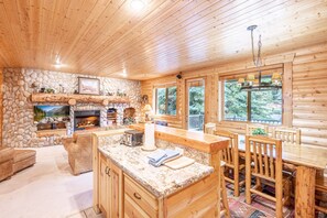 Bright & Open Floor Plan Where the Living & Eating Areas Flow - Perfect For Families! Family Room with Gas Fireplace, HDTV, Patio w Private Hot Tub