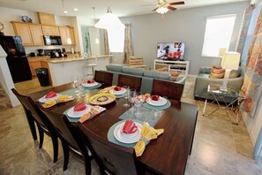 Dining Area for Six (6) w/ Patio Access