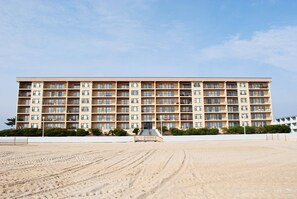 OCEAN HIDEAWAY 301