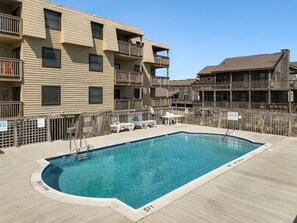 Community Pool At Admirals View III