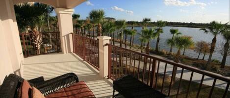 Private Balcony with Lakeview