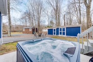 Yard Space | Fire Pit | Private Hot Tub