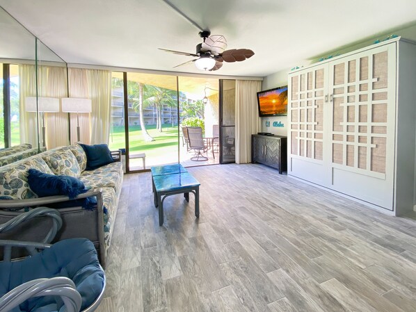 Spacious living room with sleeping options