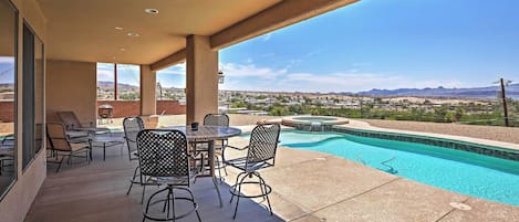 Lake Havasu City Vacation Rental | 3BR | 3BA | 2,500 Sq Ft | Step-Free Access