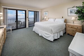Gulf front Master bedroom a special treat! - You will not believe the amount of space you have in this beach front Master bedroom! You will love the view and waking to the sounds of the waves crashing onto the shores of the Gulf Coast!