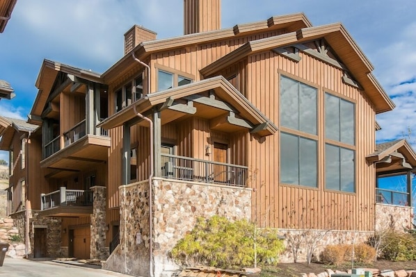 Park City Vacation Rental Townhome | 2BR | 3BA | 1,476 Sq Ft | Steps to Access