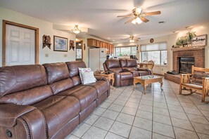 Interior | Open Floor Plan | Central A/C & Heating