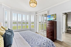 Master Bedroom with King Bed and Flat Screen TV; Private Entrance to Lanai Area; New Window Treatments!