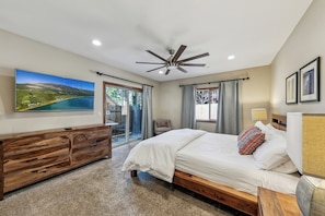 Ground floor master bedroom, king bed, the perfect private haven