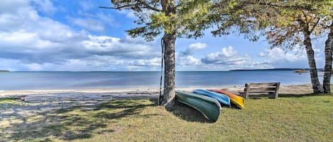 St. Ignace Vacation Rental | Studio | 1BA | Step-Free Access