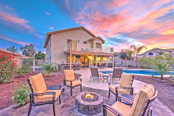 Goodyear Vacation Rental | 4BR | 2.5BA | 2,400 Sq Ft | Step-Free Entry