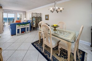 Dining Area - Have a meal while enjoying the view!