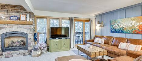 Breckenridge Vacation Rental | 2BR | 3BA | Stairs Required | 1,300 Sq Ft