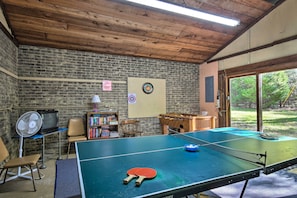 Game Room | Free WiFi