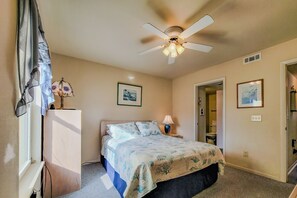 918 N New River Dr (Surf Condo 222 [Int Ext]) - watermarked-18