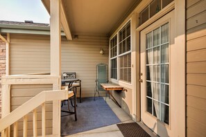 From the front patio, enjoy views of Littleton Golf Course's the third hole.