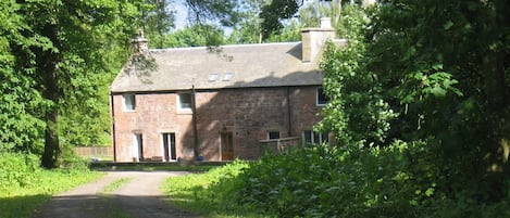 Exterior view of the Chauffeur's cottage