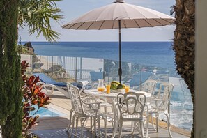 3 Our Madeira Villa Do Mar 2 Outdoor Dining