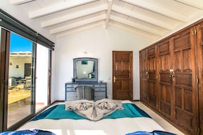 Villa Michelle - Bedroom 