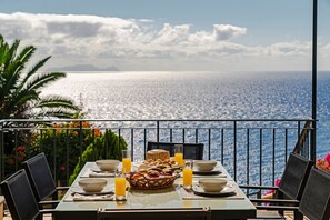 OurMadeira Villas in Madeira with Seaview - Villa Albatroz