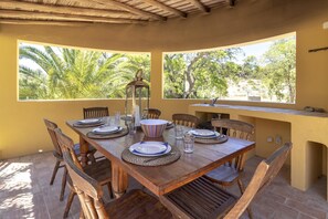 Outdoor dining