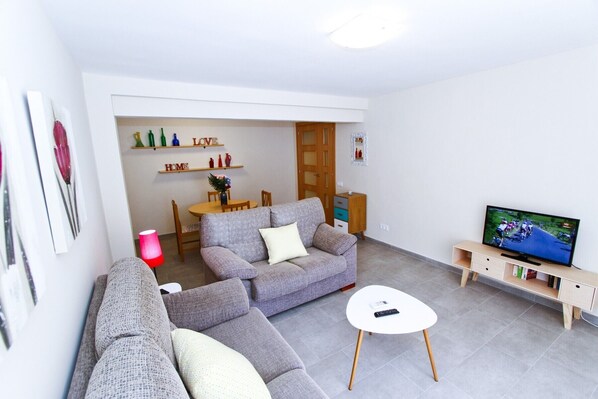 Apartamento de vacaciones en playa Salou. Salon ONDINA