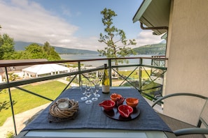Balcony with lake view - Holiday rental