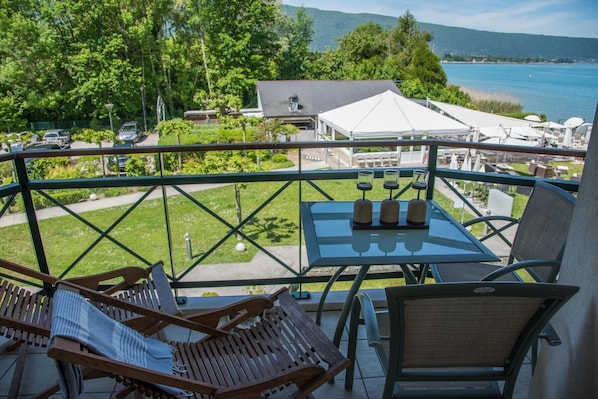 Balcony lake view - Holiday rental