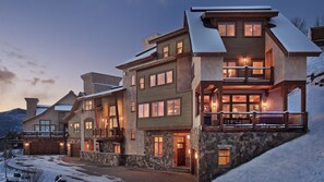Peaks Grande 