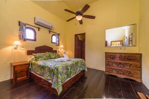 Master bedroom with queen bed - Casa Iguana 4 bedroom Akumal Mexico Vacation Rental (2 structures) Main and Guest house