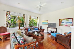 Regency 710 Living Room
