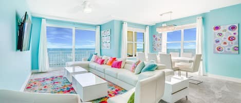 Oceanfront Views from all angles of the room