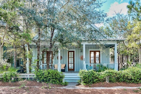 Ocean 52 - Pet-Friendly 30A Vacation Rental House with Community Pool in Watercolor - Five Star Properties Destin/30A