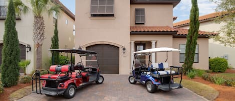 4-Seater & 6-Seater Golf Carts