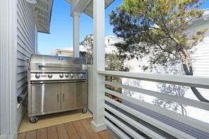 Shear Elegance - Blue Mountain Beach - Second Floor - Porch - Off Kitchen