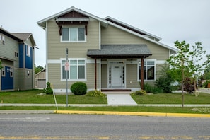 Centrally located home on Bozeman's North side of town.