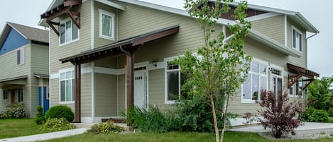 Centrally located home on Bozeman's North side of town.